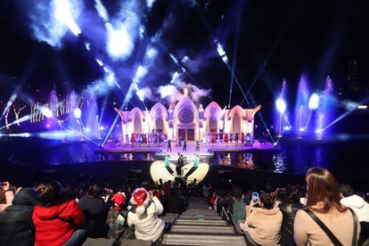 Apertura del parque temático 'Navidalia', en el Parque Alameda Poniente de Santa Fe.