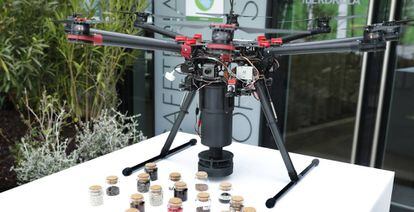 En el programa Árboles de Iberdrola se utiliza un dron que lanza semillas semigerminadas e inteligentes.