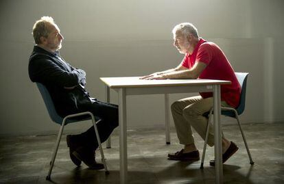 Gonzalo de Castro (a la izquierda) y Adolfo Fern&aacute;ndez, en uno de los episodios de &#039;B&amp;b&#039;.