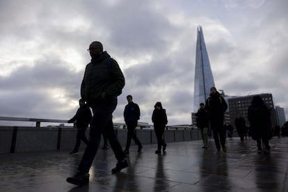 Vista del puente de Londres con los rascacielos de la ciudad financiera al fondo, el pasado 16 de enero.