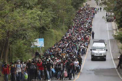 Caravana de Honduras avanza rumbo a Estados Unidos Fotos