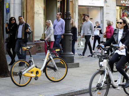 Una bicicleta d'Obike, a Madrid.