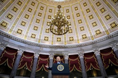 El presidente de EE UU, Joe Biden, pronuncia un discurso en el primer aniversario del asalto al Capitolio, este jueves en el Capitolio en Washington.
