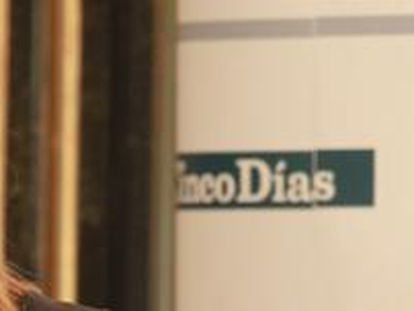 Ana Pastor, durante su intervención en el Foro Cinco Días el 27 de noviembre de 2012.