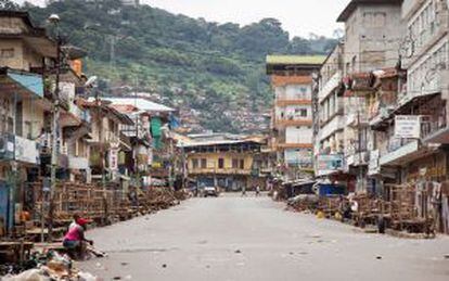 Freetown, Sierra Leona, durante el toque de queda.