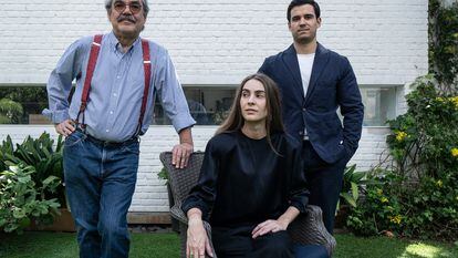 Gonzalo García Barcha, Emilia García y Nicolás Guerrero en la Casa Gabriel García Márquez.