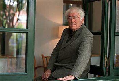 Seamus Heaney, ayer en la Residencia de Estudiantes.