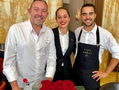 Albert Adrià, Aitana Castro y David Gil en Cakes & Bubbles / Capel