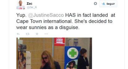 Tuit en el que aparece la imagen de Justine Sacco llegando a Suráfrica.