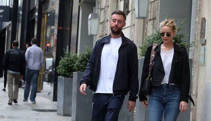 Cooke Maroney y Jennifer Lawrence, por las calles de Nueva York.