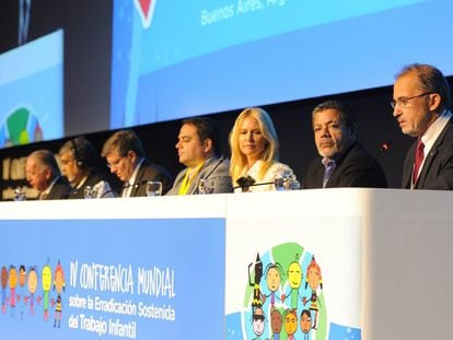 Mesa de apertura de la IV Conferencia mundial sobre la erradicaci&oacute;n sostenida del trabajo infantil.