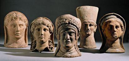 Cabezas votivas del siglo IV antes de Cristo.