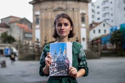 Yulia Diachenco, pareja de un español residente en Kiev. Ambos fueron evacuados en el convoy.