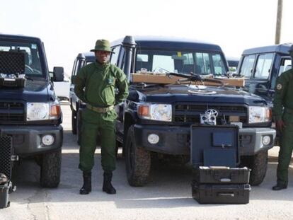 Unidad antiterrorista en Mauritania entrenada por la Guardia Civil española, un clon de la que este cuerpo utilizó en su lucha contra ETA.