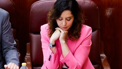 La presidenta de la Comunidad de Madrid, Isabel Díaz Ayuso, durante el pleno de la Asamblea de Madrid, este jueves.