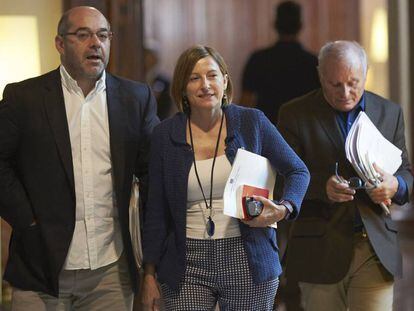 Carme Forcadell, este martes, a la salida de la reuni&oacute;n de la Mesa del Parlament.