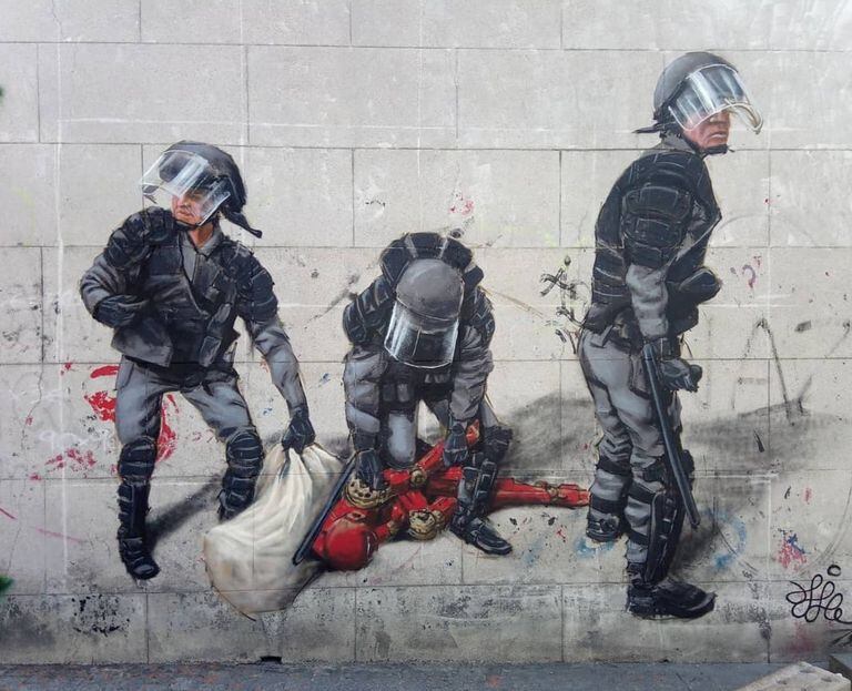 'Oda a la policía protegiendo al Skynet'. Imagen cedida por el artista Guillermo J Bueno
