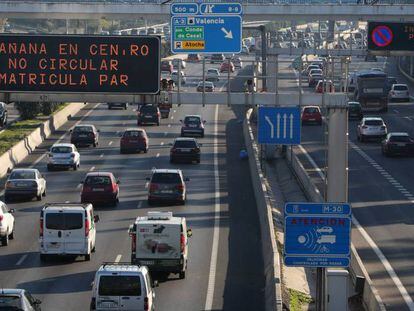 Paneles informativos M-30 con la prohibici&oacute;n de entrar a Madrid el a&ntilde;o pasado. 