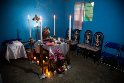El altar dedicado a la niña de 14 años.