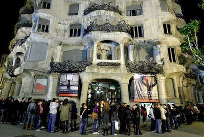 La Pedrera de Gaudí es propiedad de Catalunya Caixa.