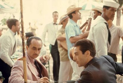 John Cazale y Al Pacino, Fredo y Michael Corleone. Los dos actores tuvieron una férrea y generosa relación de amistad fuera de la pantalla.