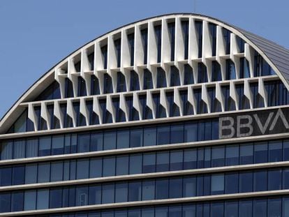 Exterior de la sede operativa del BBVA, en Madrid.