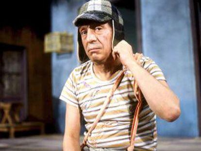 El Chavo, personificado por Roberto Gómez Bolaños, que falleció hoy