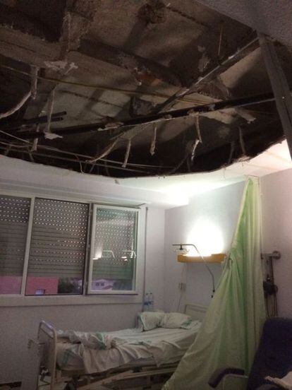 Imagen del techo en la habitación del hospital de Puertollano.