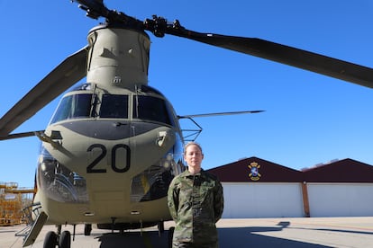 Cristina Perdices, comandante de transmisiones de las FAMET.