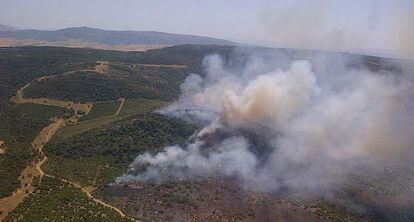 Incendio en el campo de adiestramiento del Ret&iacute;n, en Barbate (C&aacute;diz).