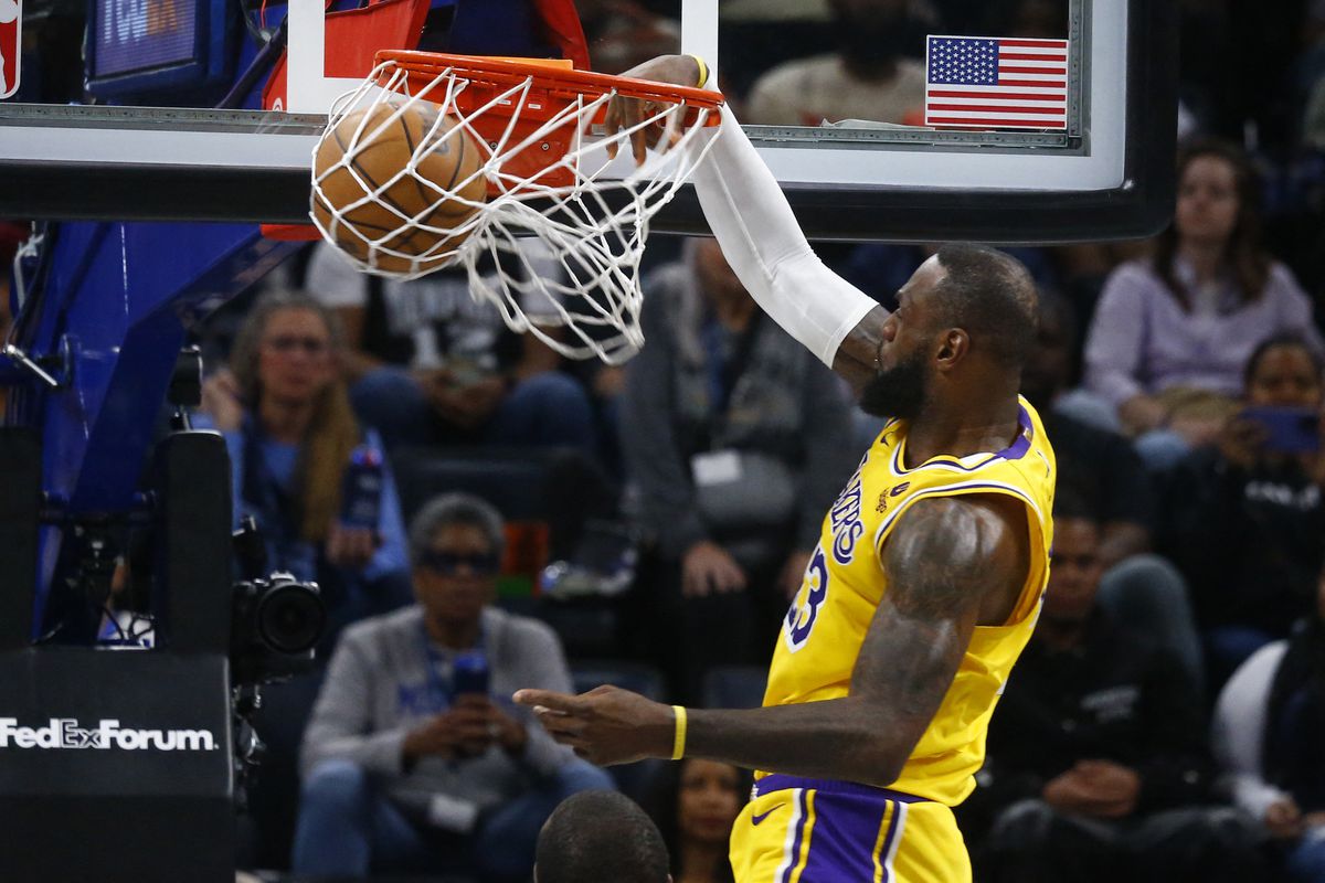 The Lakers and the Warriors will play in the playoff to qualify for the NBA playoffs