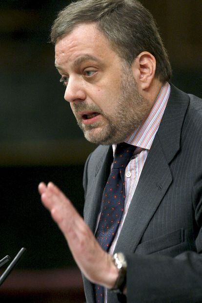 Gustavo de Arístegui, durante una sesión el Congreso de los Diputados.