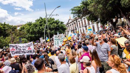Manifestación el sábado en Santa Cruz de Tenerife para pedir límites en el modelo turístico de masas.