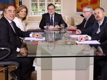 Rajoy retocará la reforma laboral si hay pacto de patronal y sindicatos