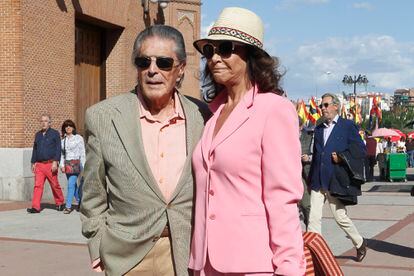 Jaime Ostos and his wife, María Ángeles Grajal, in Las Ventas, at the 2018 San Isidro fair.