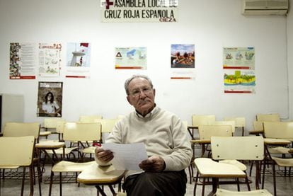 José Antonio Fernández, en la sede de la Cruz Roja en Cieza (Murcia).