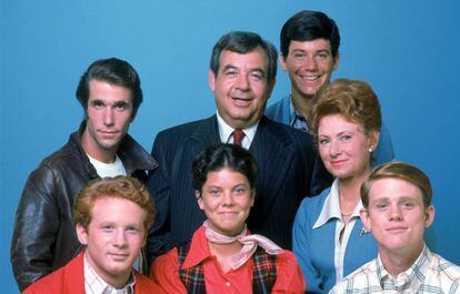 Los protagonistas de 'Happy Days' (de arriba a abajo y de izquierda a derecha) Henry Winkler, Tom Bosley, Anson Williams, Marion Ross, Don Most, Erin Moran y Ron Howard.
