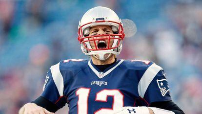 Tom Brady, el quarterback de los New England Patriots durante un partido.