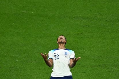 Jude Bellingham después de la derrota de Inglaterra ante Francia en el estadio Al Bayt, el sábado.