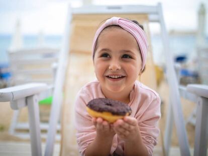 Así te engaña la publicidad para que compres productos ultraprocesados a tus hijos