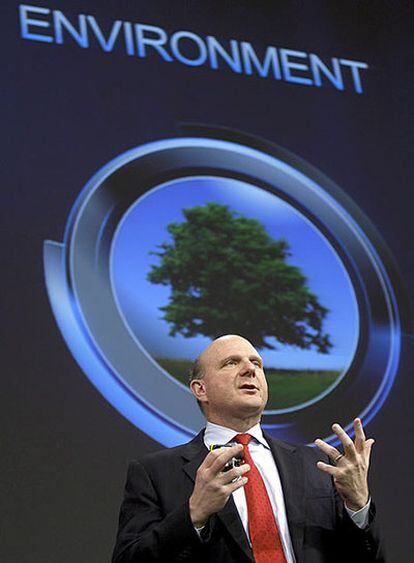 El consejero delegado de Microsoft, Steve Ballmer, durante una rueda de prensa en la mayor feria tecnológica del mundo.