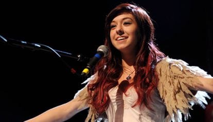 Christina Grimmie en una actuaci&oacute;n en verano de 2012. 