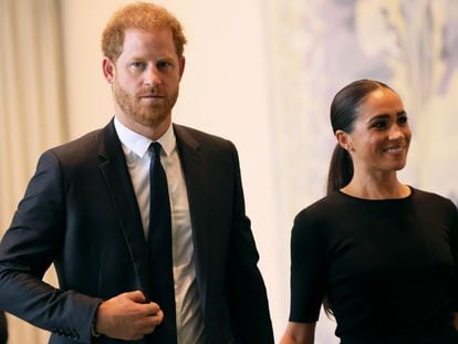 Enrique de Inglaterra junto a su mujer Meghan Markle en una visita a la sede de la ONU, en Nueva York, EE UU, el pasado mes de julio