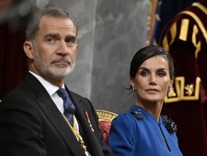 Felipe VI y la reina Letizia durante la jura de la Constitución de su hija Leonor.