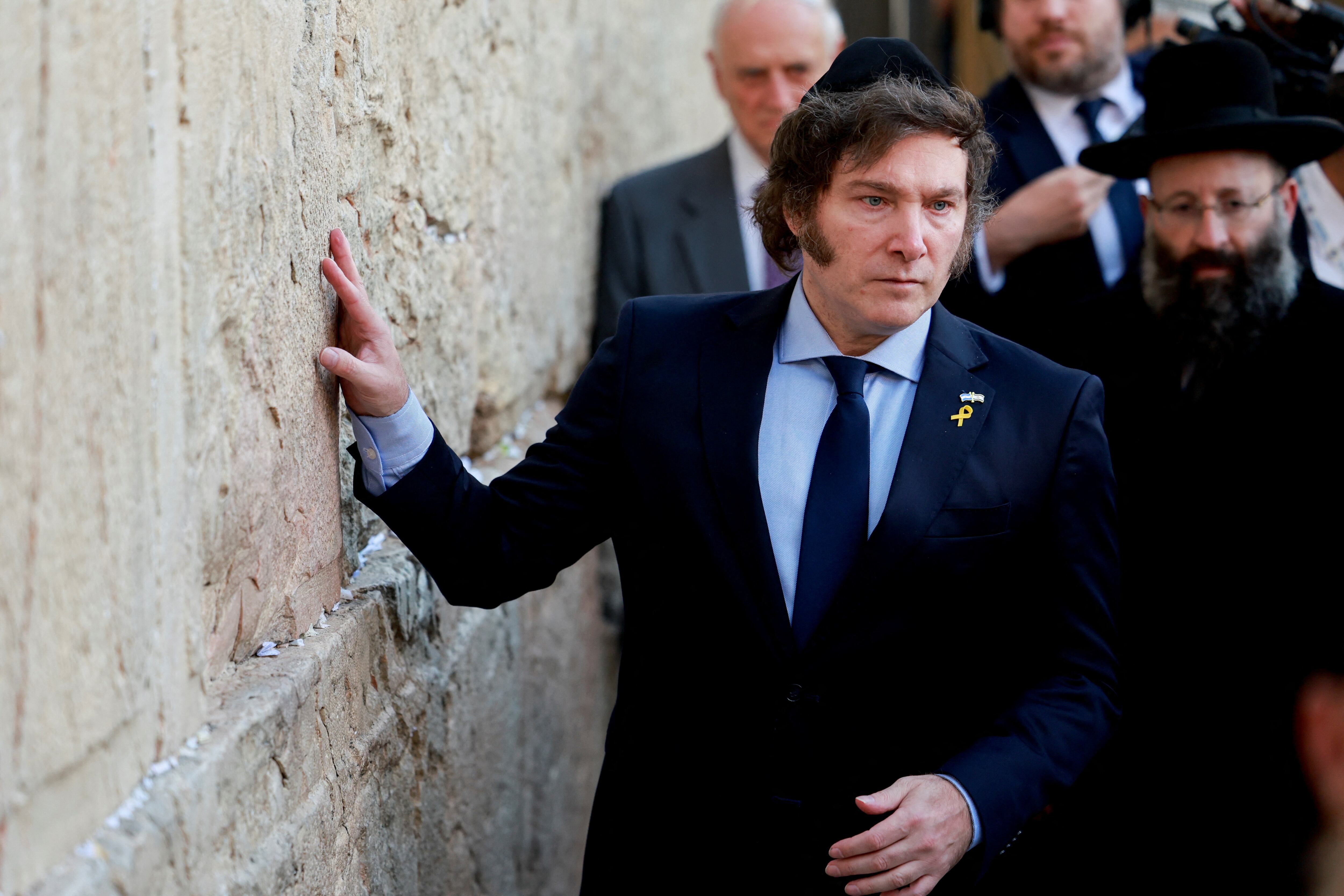 El presidente argentino, Javier Milei, este martes en el Muro de las Lamentaciones, en Jerusalén. 