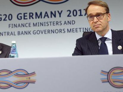 El presidente del Bundesbank, Jens Weidmann, y el ministro de Finanzas alem&aacute;n, Wolfgang Schaeuble. 
