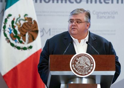 El gobernador del Banco de M&eacute;xico, Agust&iacute;n Carstens.