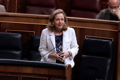 Nadia Calviño, vicepresidenta y ministra de Economía, en el Congreso de los Diputados el pasado 24 de junio.