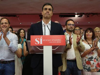 Pedro Sánchez durante su comparecencia para analizar los resultados.