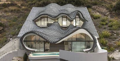 Una casa en Salobreña (Granada), de los arquitectos Jaime Bartolomé y Pablo Gil.